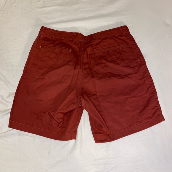 Men’s Patagonia red size 32 shorts - Picture 2 of 3